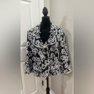 🛑SOLD OUT 🛑 St. John Women’s Multicolor Blazer Size 16 made in USA